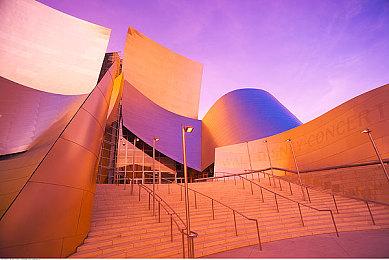 管理模拟游戏《不死公司》新预告展示游戏玩法